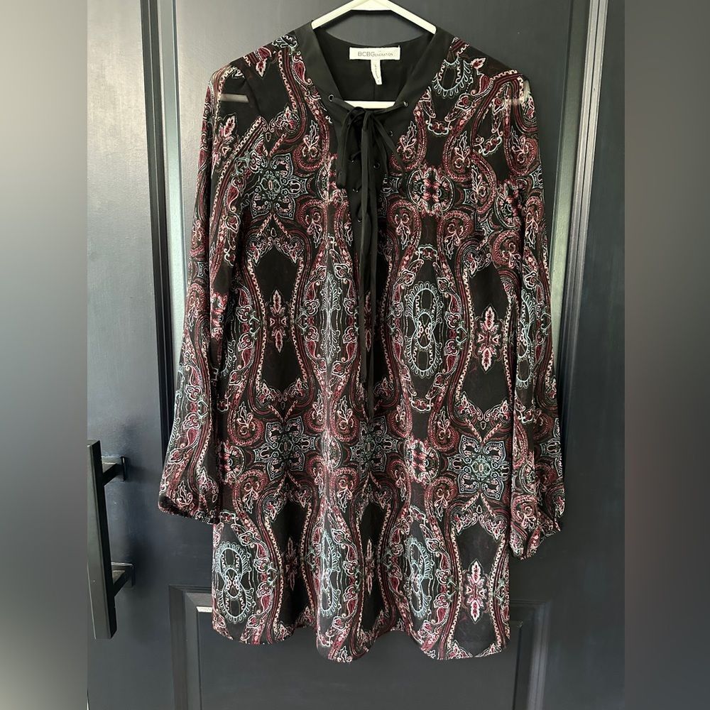 BCBGeneration Dress Womens S Black Paisley Long Sleeve Tie V Neck Balloon Sleeve